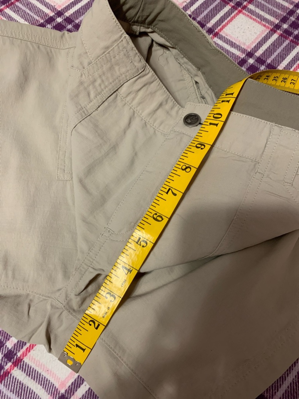 The north face shorts - Picture 11 of 11